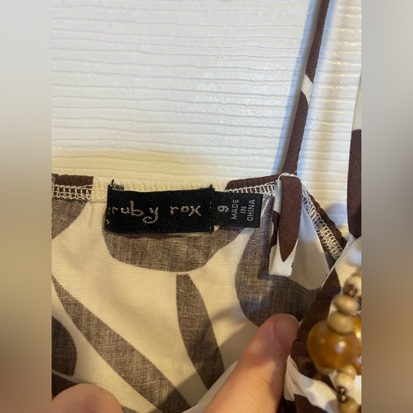 Ruby Rox Floral Midi Dress Size 9 Junior - Picture 5 of 9